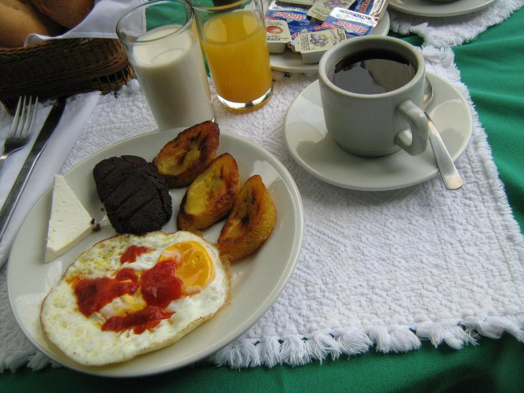 Hotel Posada De Maria Antigua Esterno foto